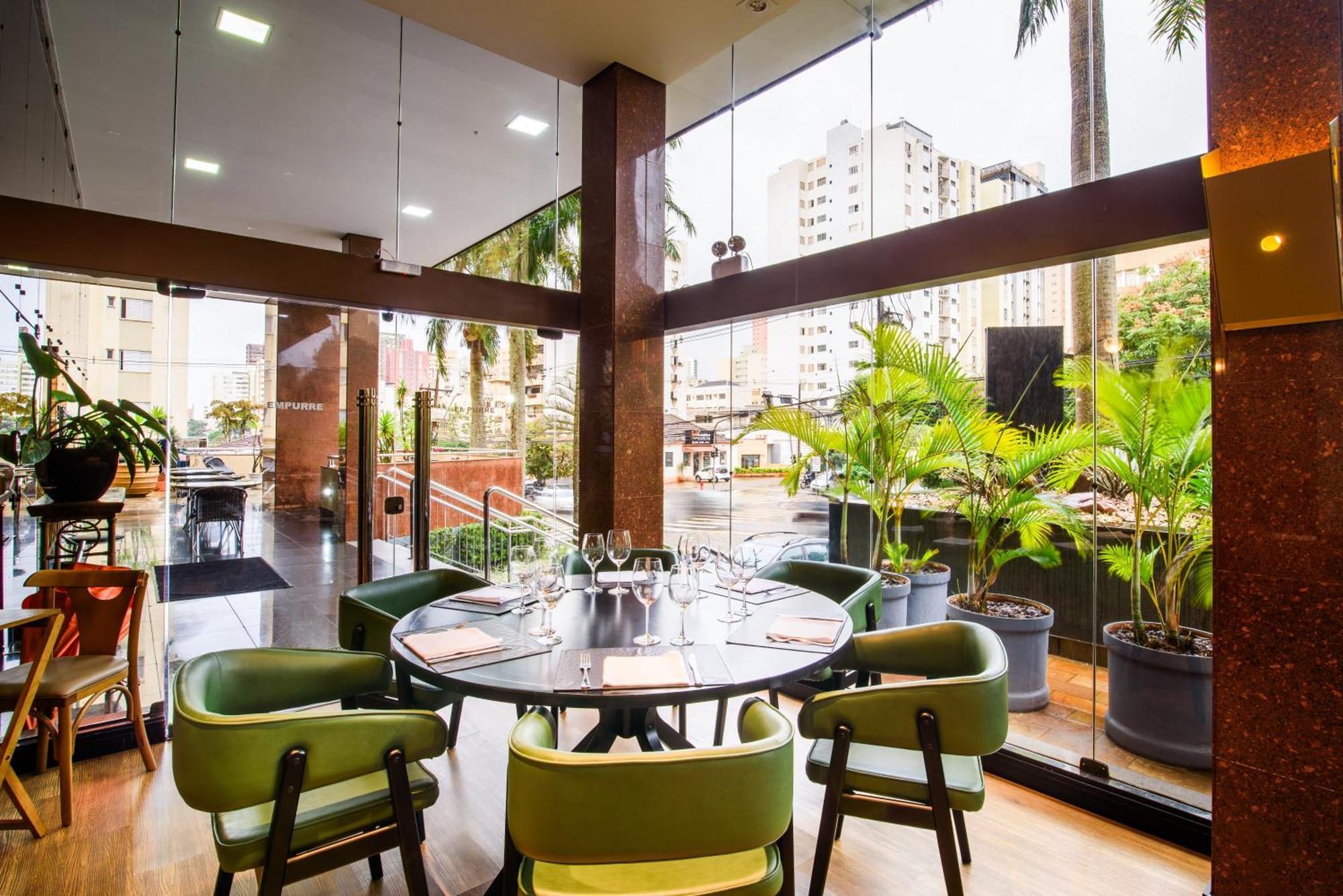 Hotel Slaviero Londrina Flat Extérieur photo